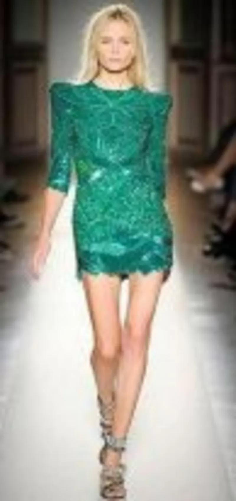 Продам действующий интернет-магазин одежды.