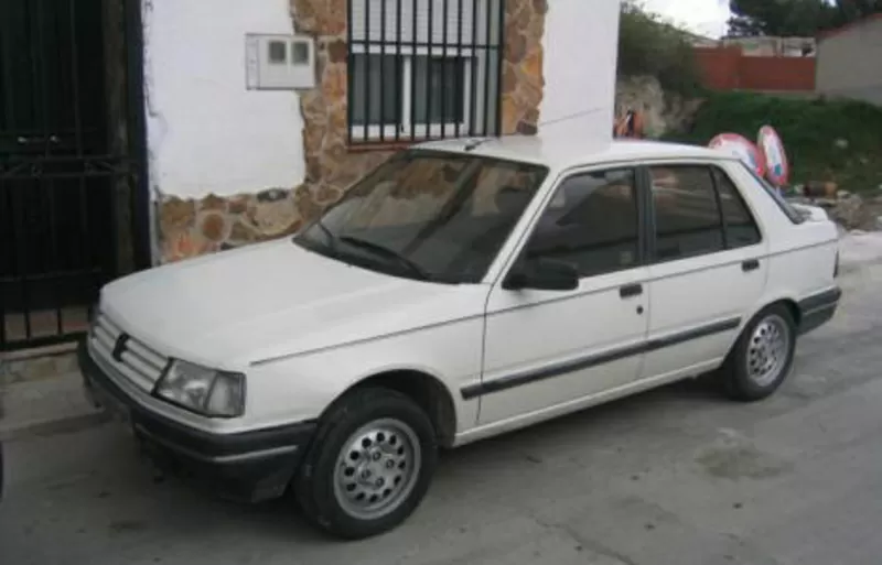 peugeot 309 белого цвета