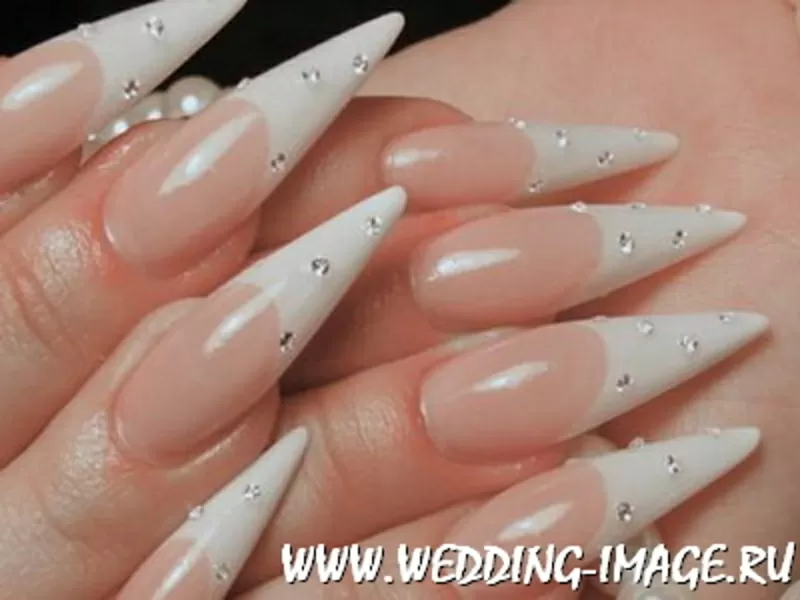 Наращивание ногтей Троещина 150 грн