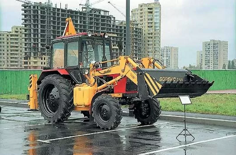 Борэкс, аренда экскаватора Борэкс, экскаватор погрузчик Борэкс Киев в