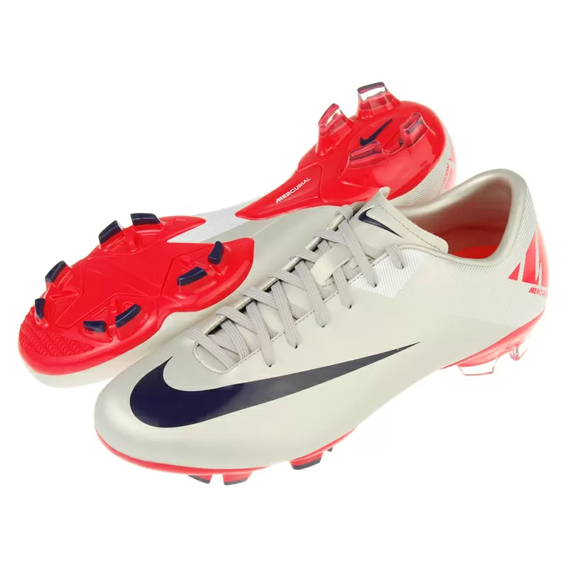 Футбольные бутсы Nike Mercurial Victory,  Glide,  Miracle,  Vapor  3