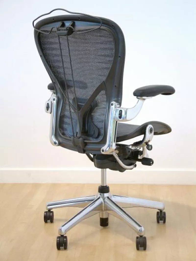 Aeron,  Polished Aluminum офисное кресло