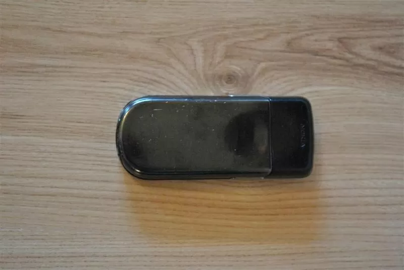 Продам СРОЧНО Nokia 8800 Sirocco black 8