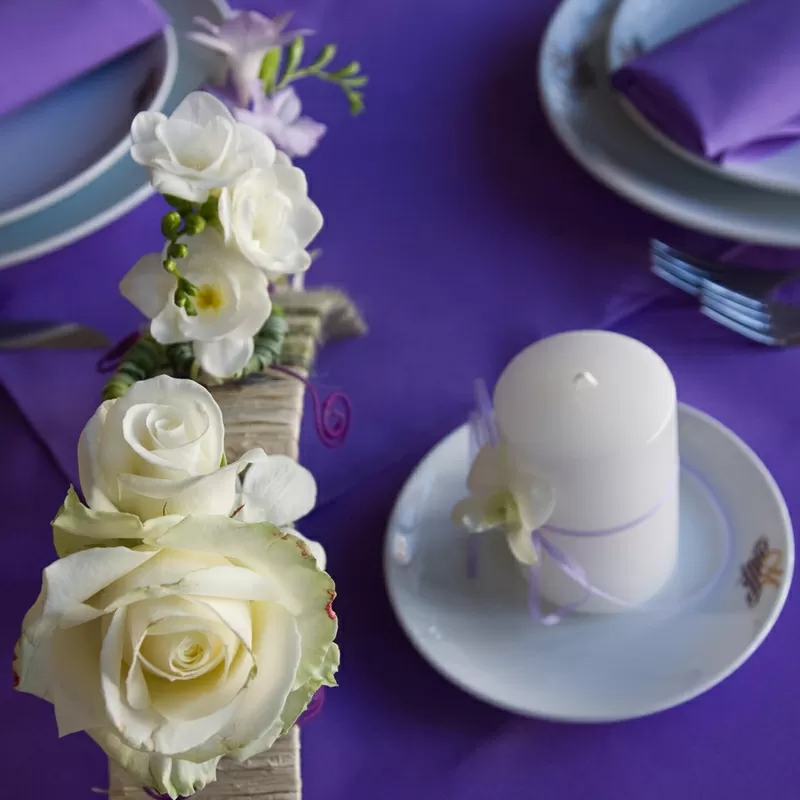 Свадебные свечи, оформление живыми цветами 4