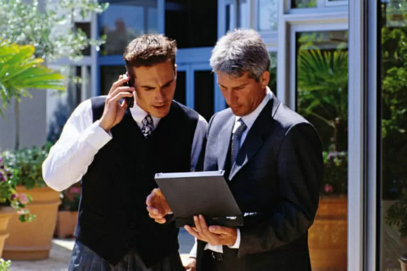 Развитие сети косметических центров.