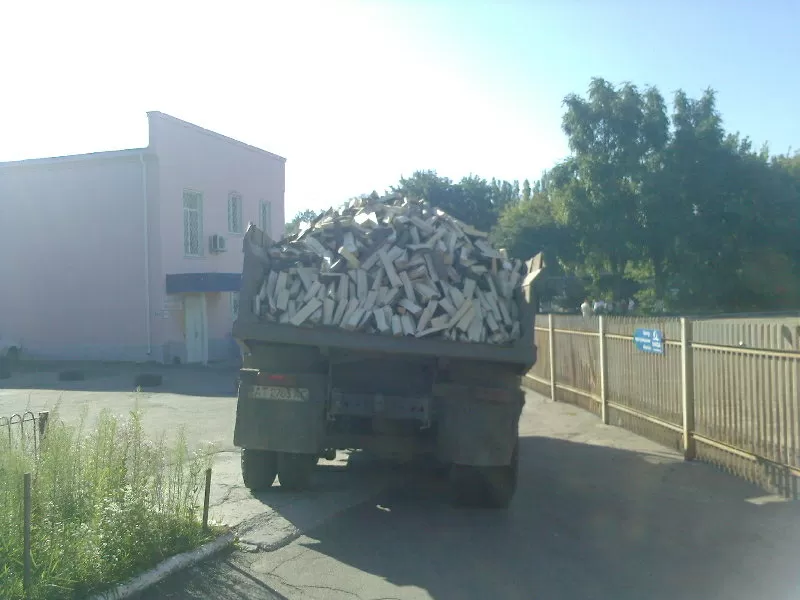 Доставка дров к Вашему порогу