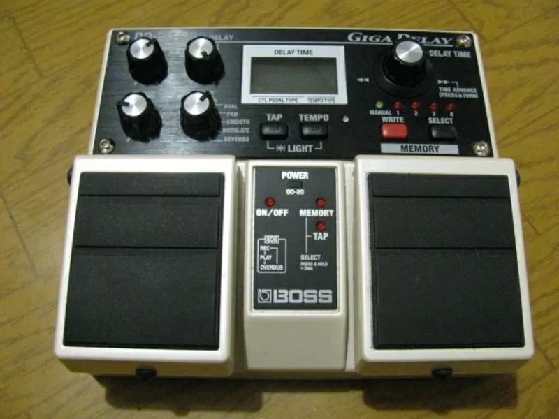 Продам Boss DD-20 Giga Delay  2