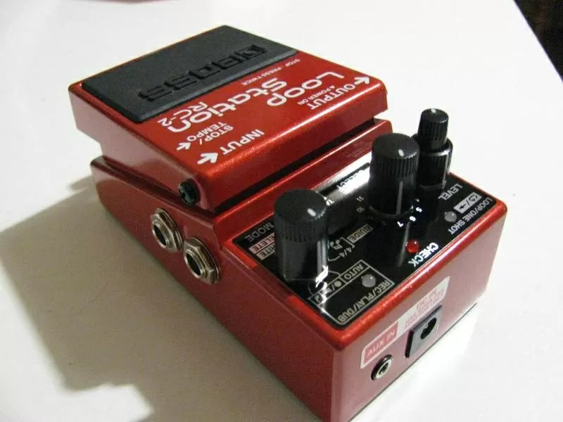 Продаю педаль Boss Loop Station RC-2 2