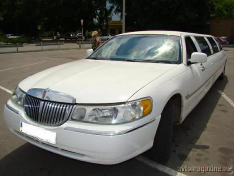 Продам запчасти  Lincoln  Town Car 1999-2003г.в.    