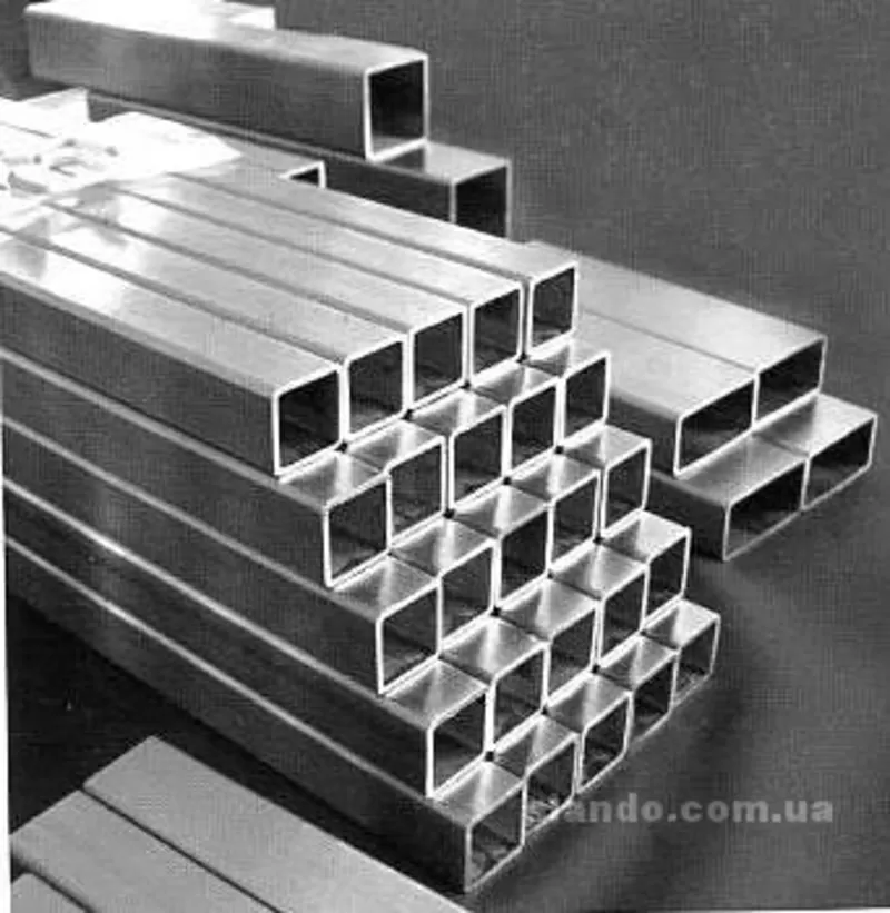 Продам трубы( тонкостенные)круглые, квадратные, профильные.овальные(мебе 3