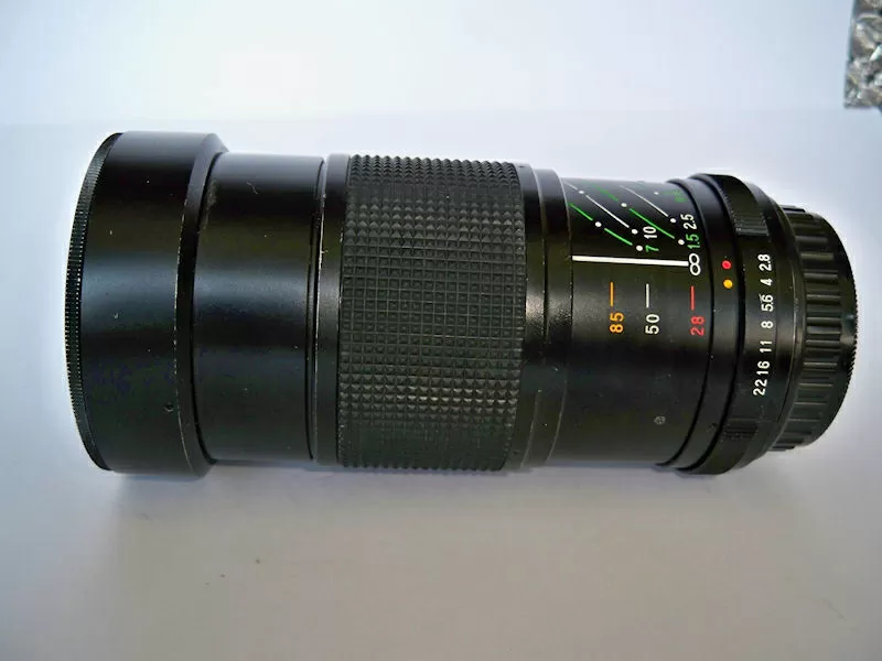 Vivitar 28-85mm 1; 2.8-3.8 MC for Pentax 5