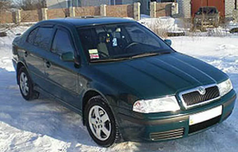 Дефлекторы окон передние (дымчатые) Skoda OCTAVIA с 2001