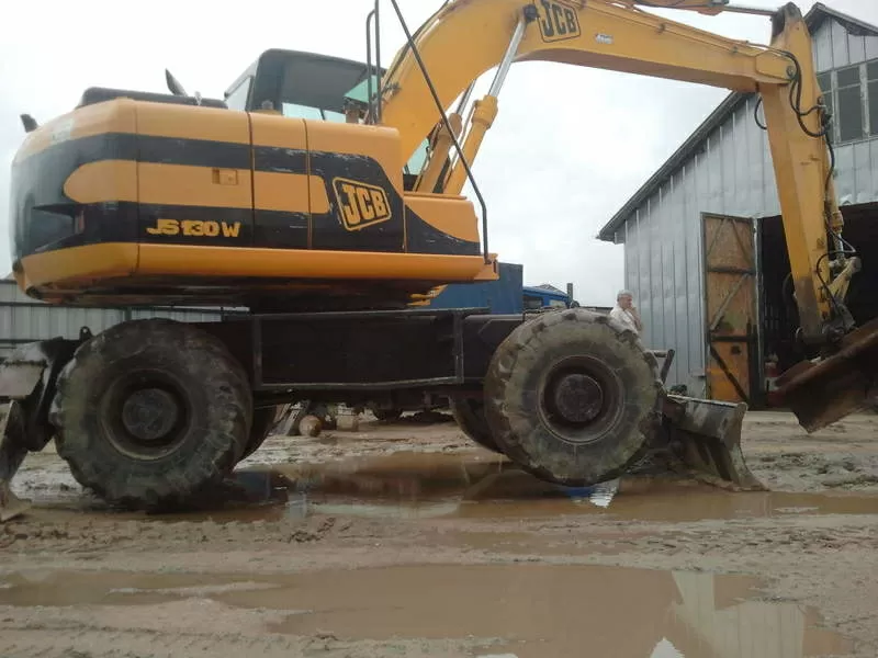 JCB Экскаватор 2