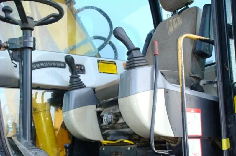 JCB JS 145W Экскаватор 6
