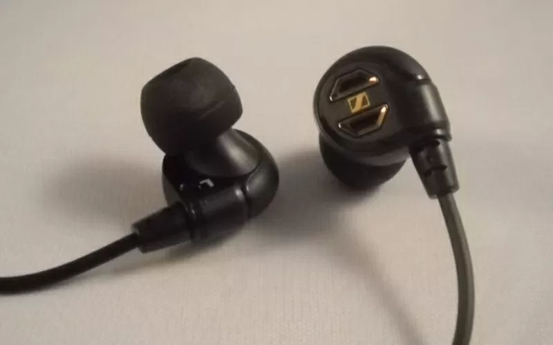 Наушники Sennheiser IE-60 продам