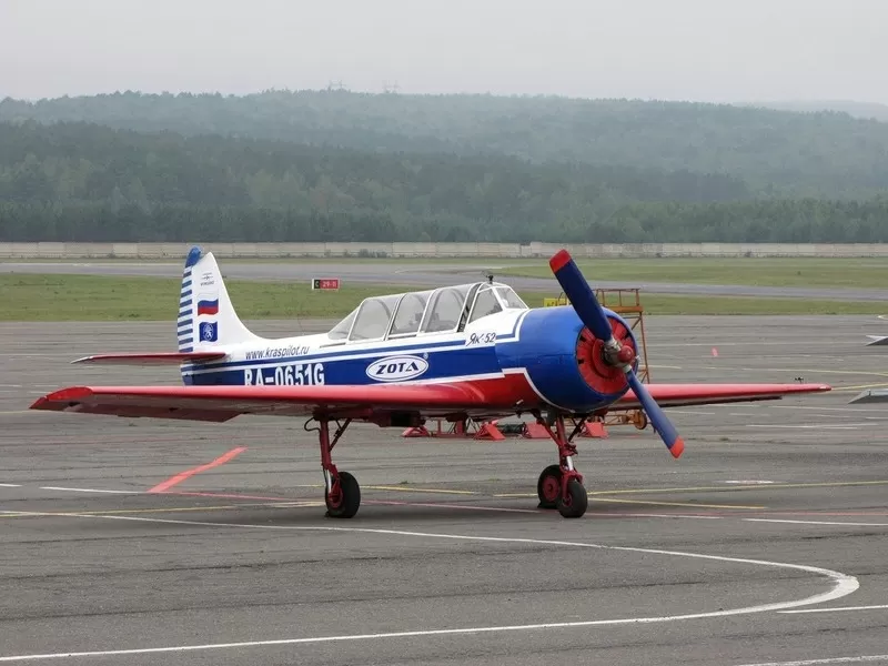 Подарочный сертифкат на подарок парню/девушке - пилотирование самолета