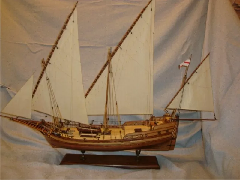 Продам модель - копию парусного судна 18 века(Pinca genoveza) 4