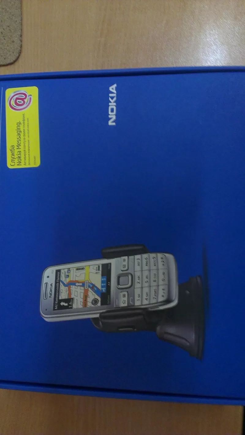 Продам Nokia E52  2