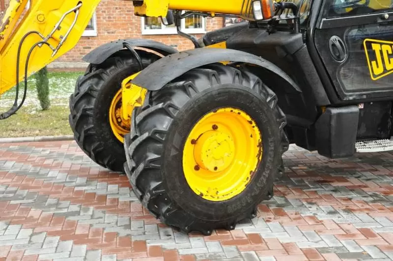 Телескопический погрузчик JCB 530-70 6