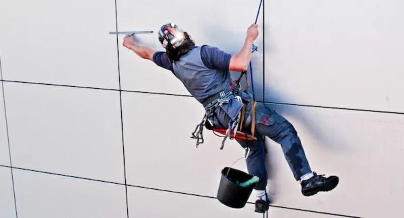 Высотная мойка окон-мойка фасадов-мойка рекламы