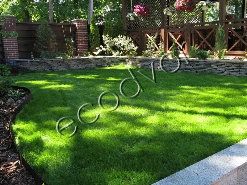 Укладка рулонного газона 2