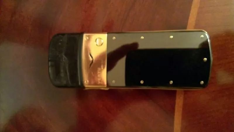 Vertu Signature 6