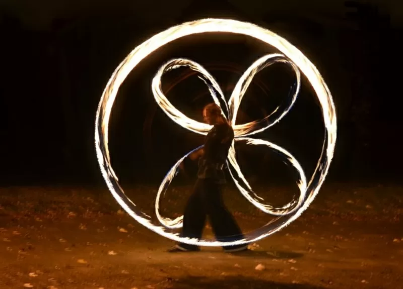 Огненное шоу, светодиодное шоу в Киеве