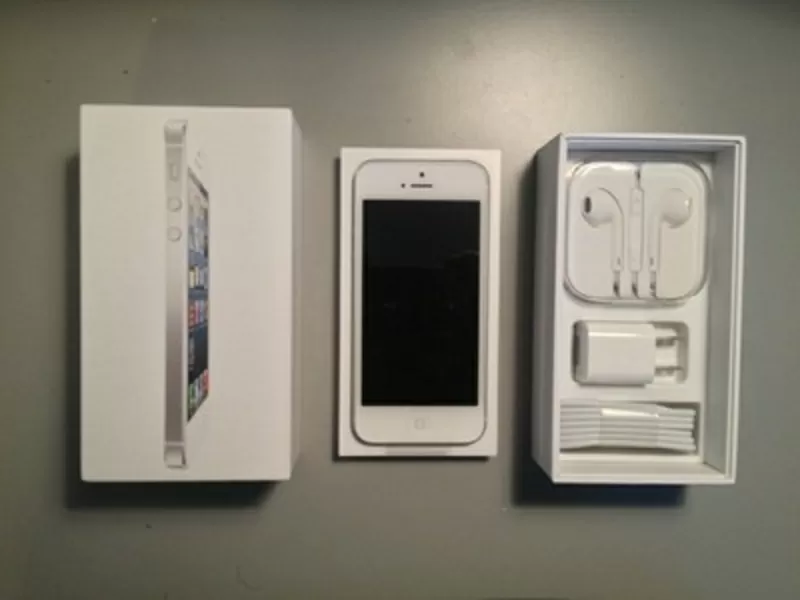 iPhone 5 (original) black/white  3