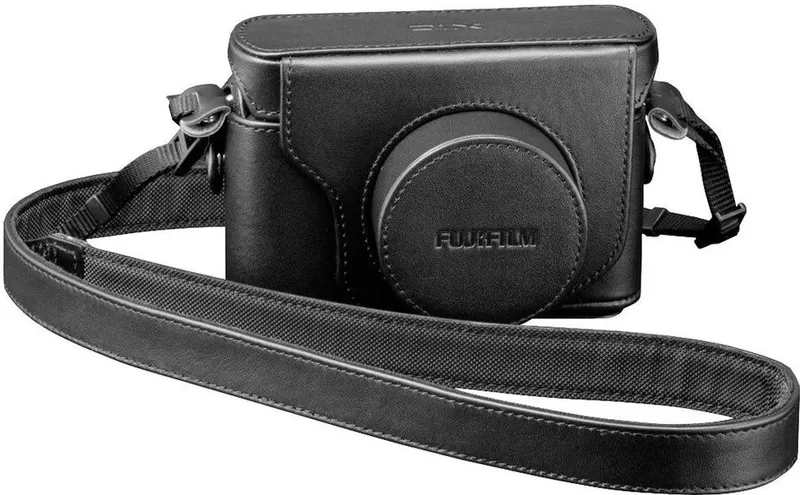 Продам Fujifilm FinePix X10 (Black)+фирменный кожанный чехол+бленда 4