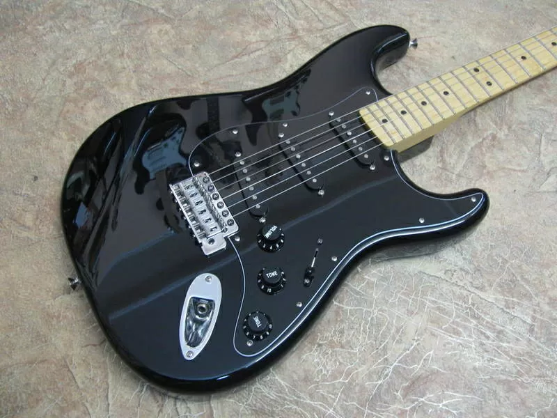 Продам Fender Standard Stratocaster (Mexico 2010) 2