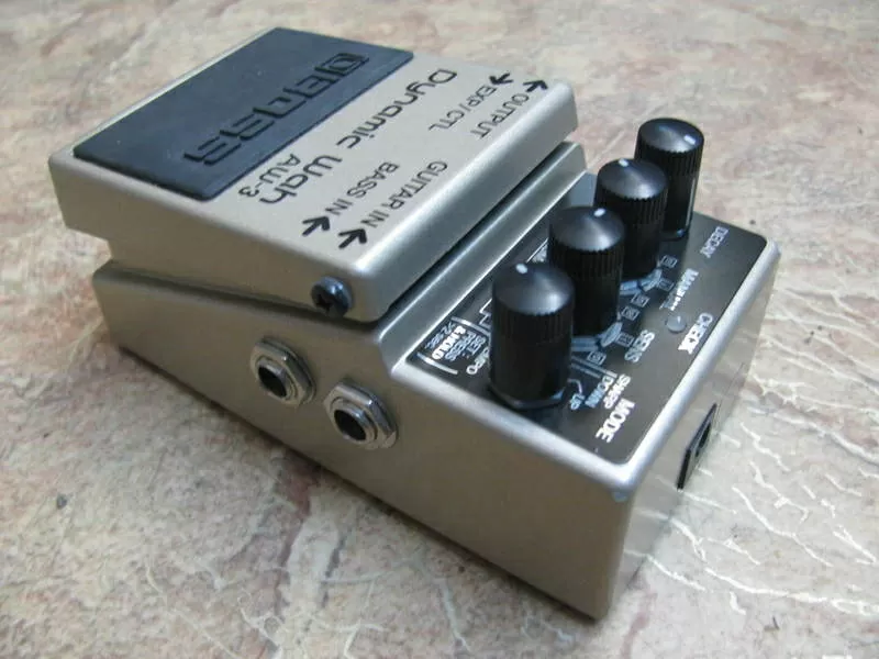 Продам педаль Boss AW-3 Dynamic Wah 2