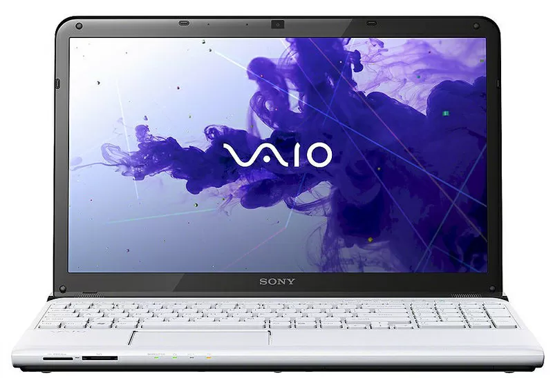 Продам новый ноутбук Sony Vaio SvE1511P1EW,  гарантия 1 год