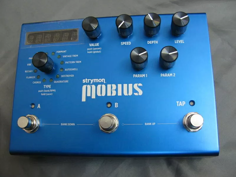 Продам супер-педаль Strymon Mobius