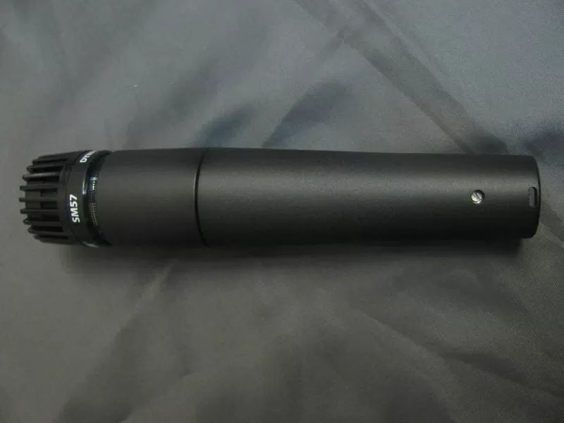 Продам динамический микрофон SHURE SM57 3