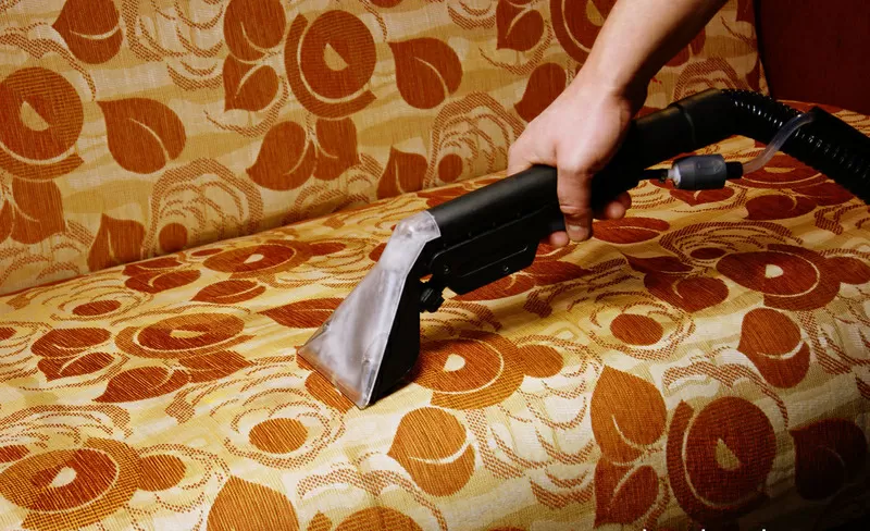 Химчистка мягкой мебели у Вас дома. Скидки! 