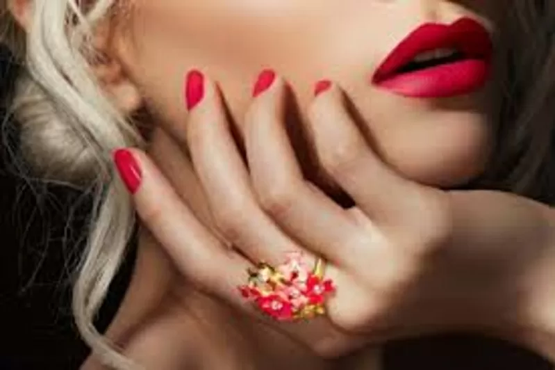 Маникюр на дому 40 грн, педикюр 90 грн, бесплатный выезд любой р-н. 2