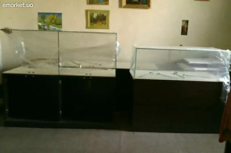 Продам торговое оборудование 3