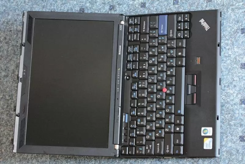 Продаю стильный ноутбук Lenovo ThinkPad X200