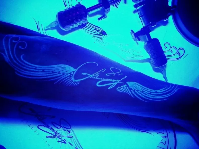 Татуировки и пирсинг