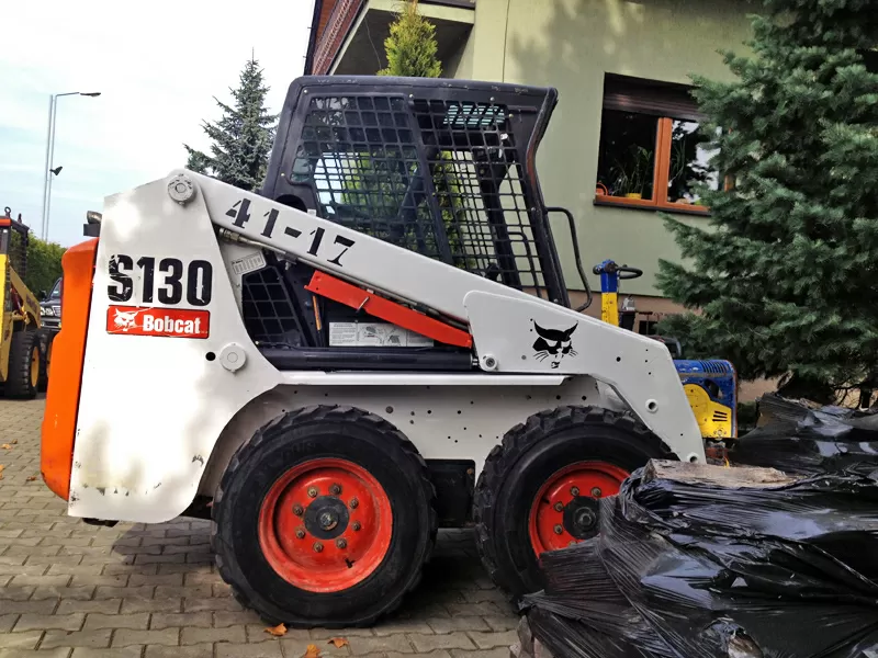 Мини погрузчик Bobcat S130  2