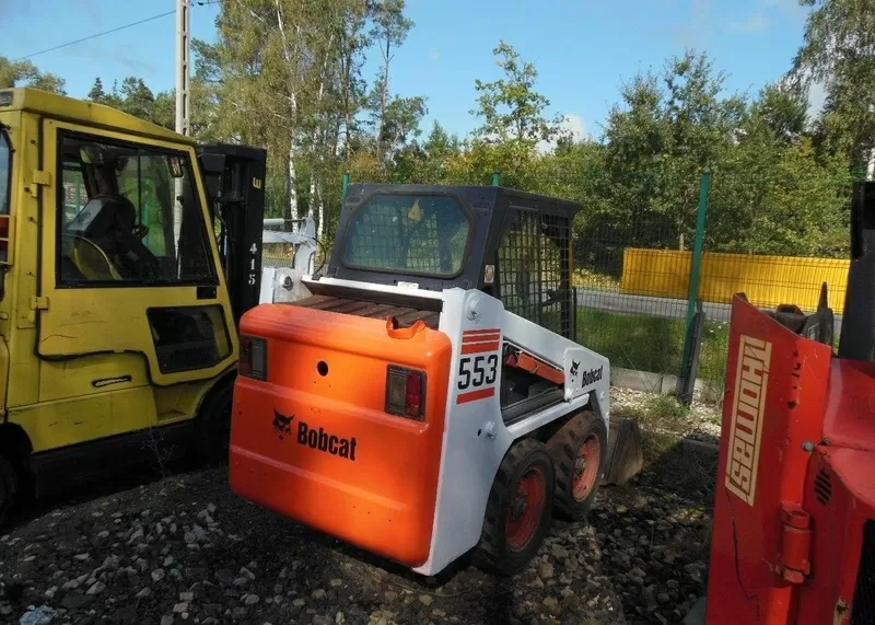 Мини-погрузчик BOBCAT 553 3