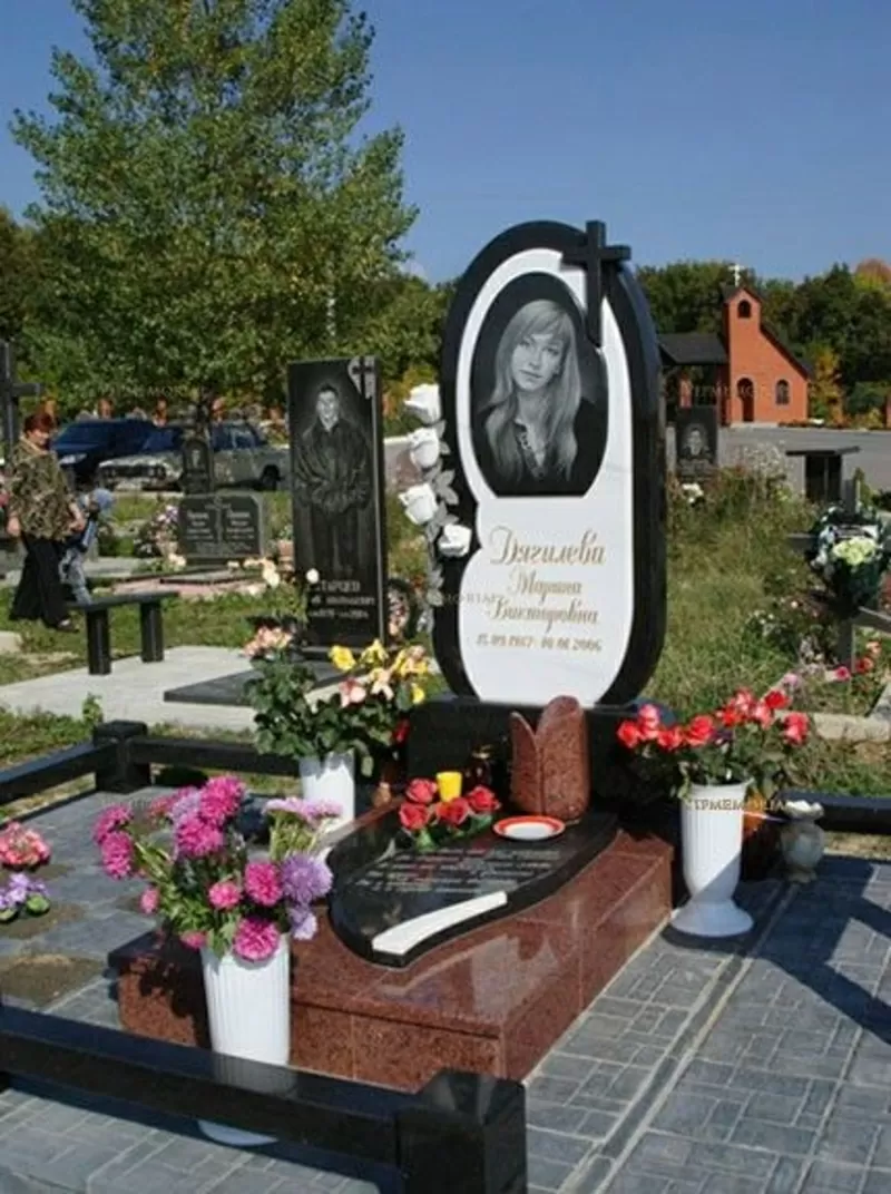 Памятники из гранит, памятники из мрамора, памятники в Киеве