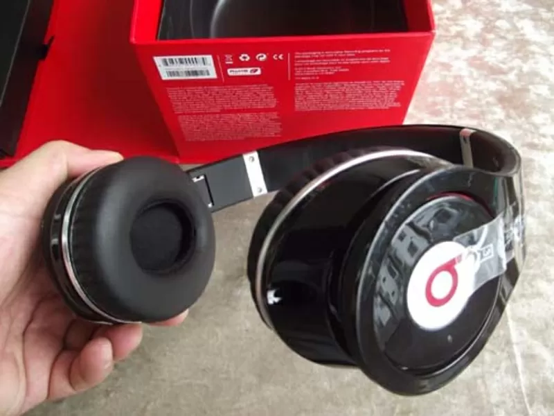 Monster Beats by Dr. Dre Studio Black 2