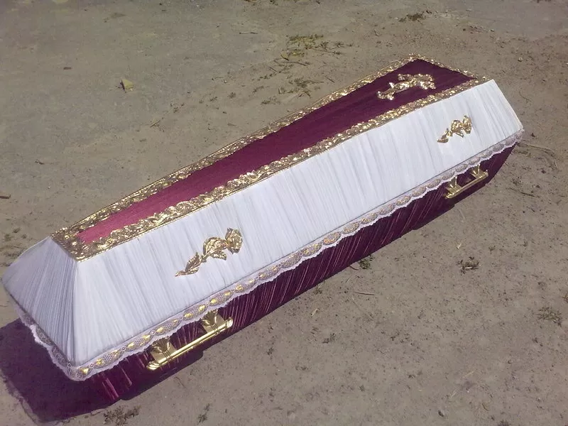 Гробы обитые тканью 2