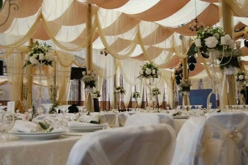 Аренда свадебных декораций ,  прокат подсвечников,  канделябров  