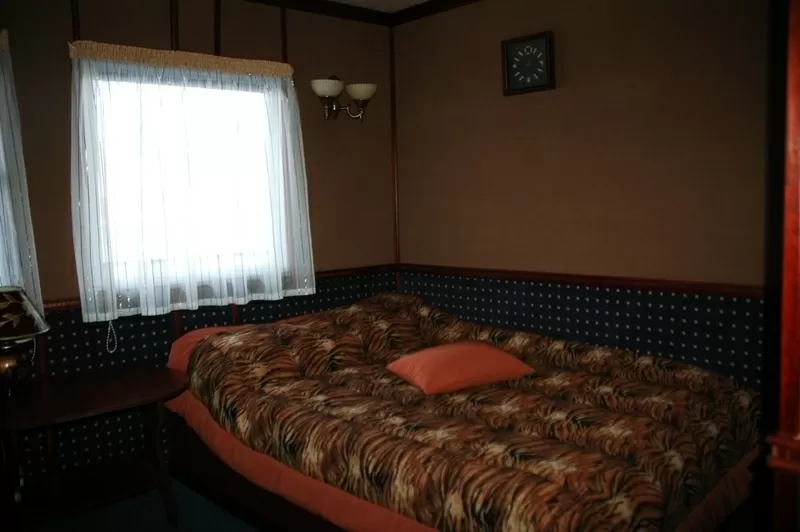 Отель-теплоход на берегу Днепра «Богдан Хмельницкий» 4