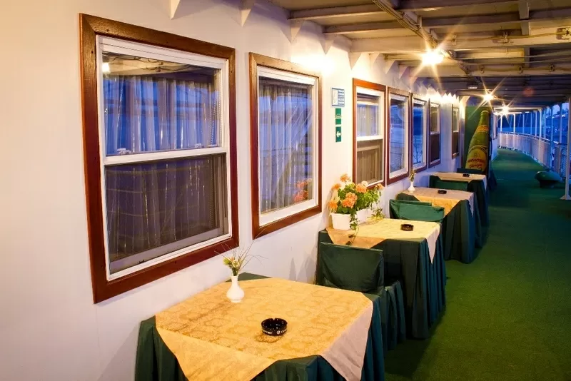 Отель-теплоход на берегу Днепра «Богдан Хмельницкий» 6