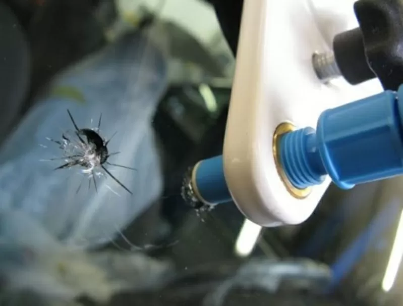 Ремонт сколов и трещин на автостекле, Харьковское шоссе 21, Механизато 2