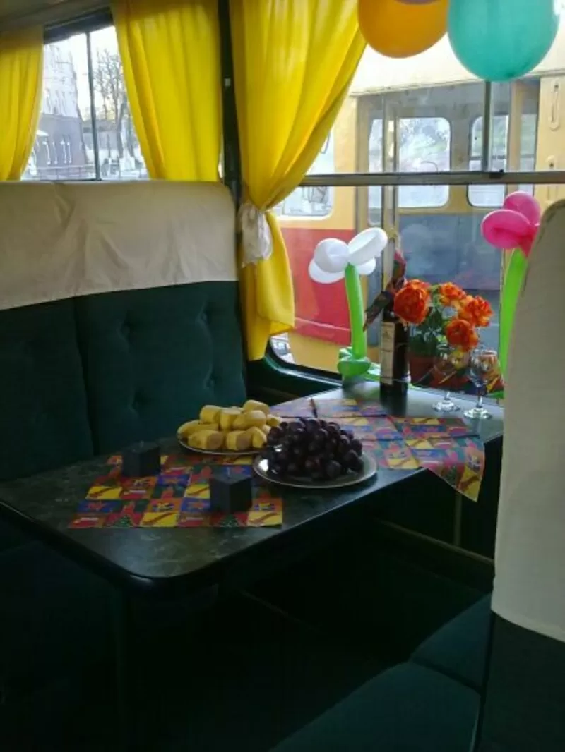 Праздник в трамвае-кафе или трамвае-фуршет! 2