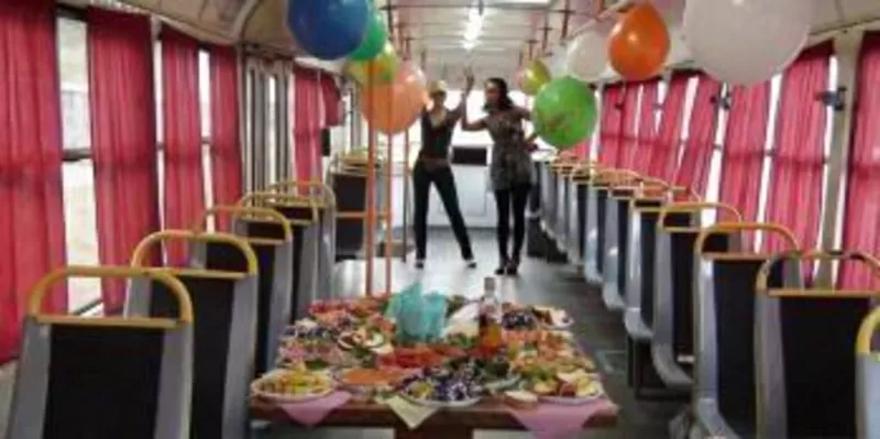 Праздник в трамвае-кафе или трамвае-фуршет! 4